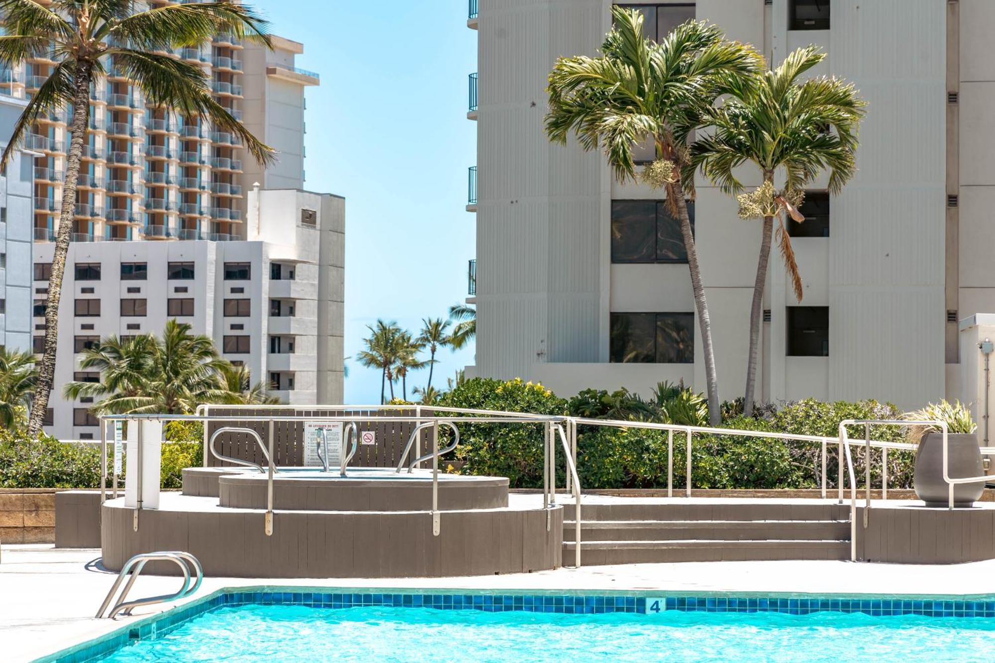 Waikiki Escapade Mountain Views Condo, Steps To Beach With Parking Perk Honolulu Exterior foto